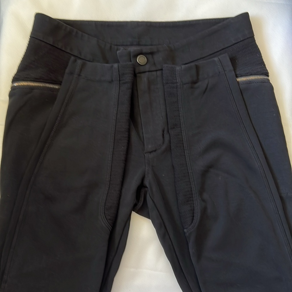 Athleta Ponte Moto 2 Skinny Pant Black Size 4 Stretch Wrinkle Resistant Packable - Picture 13 of 15